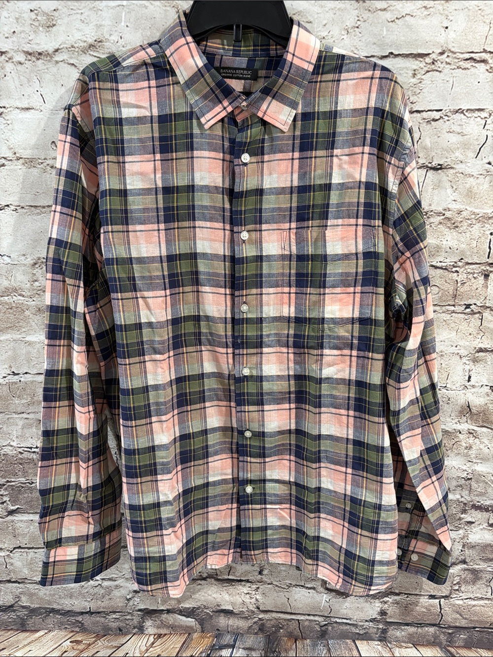 Banana Republic Plaid Untucked Slim Fit Organic Cotton Blend Button Down